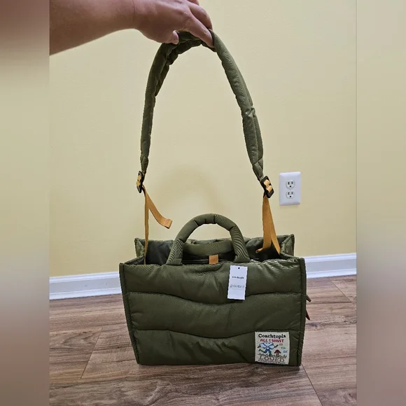 New Coach COACHTOPIA LOOP TOTE in a Dust Bag - Picture 8 of 17